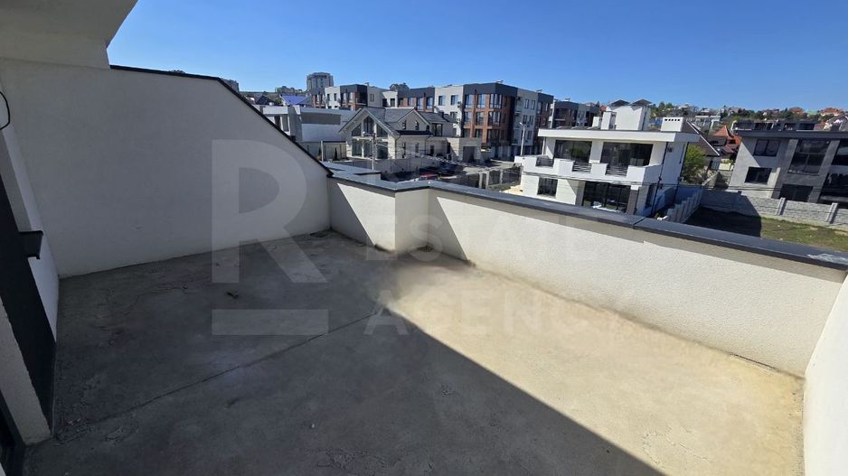 Vânzare, townhouse, 3 nivele, 4 camere, str. Ciocârliei, Telecentru - Poză 16