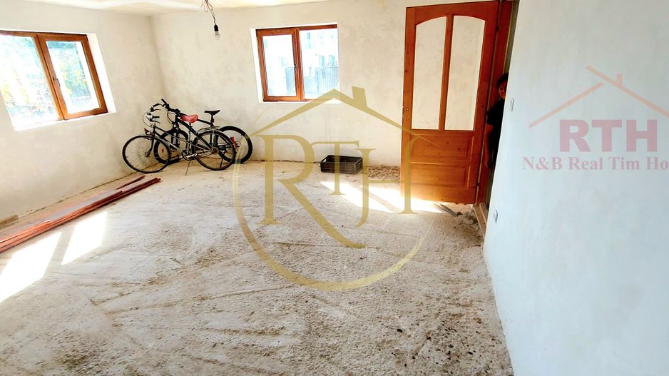 Casa de vânzare la gri plus teren in Chisoda. - Poză 10