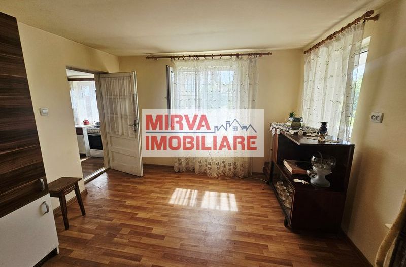 Casă cu 2 camere și teren generos, Dărmănești – Exclusivitate - Poză 23