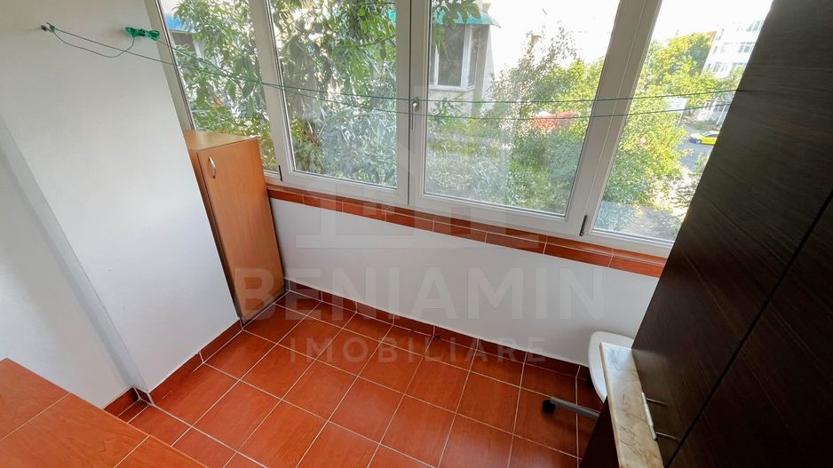 2Camere-Decomandat-Etaj 2-AC-Mobilat-Utilat-Modern-Zona Intim-Lapus - Poză 6