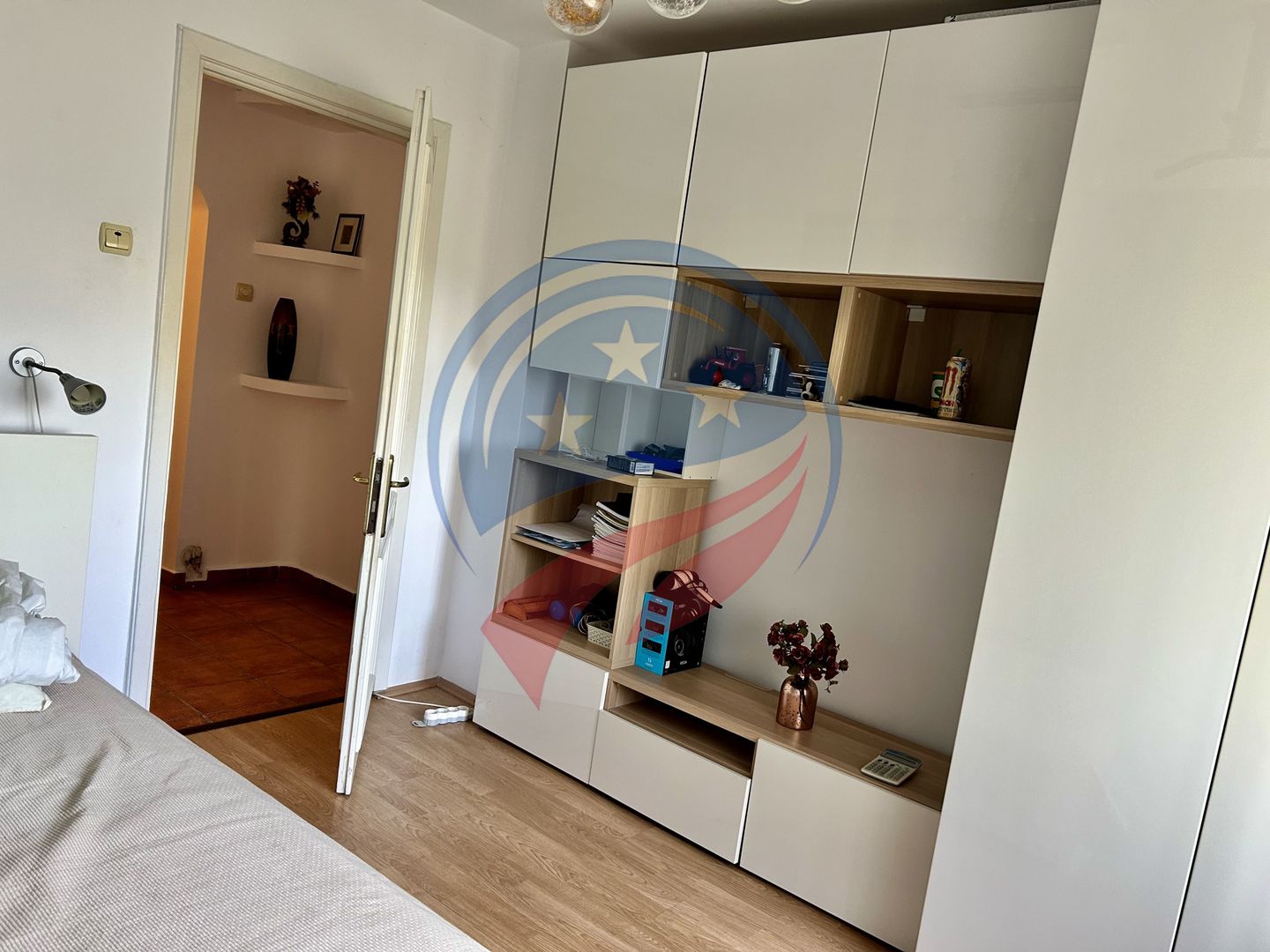 Apartament cu 4 camere de închiriat – spațios, confortabil, etaj 2 - Poză 4