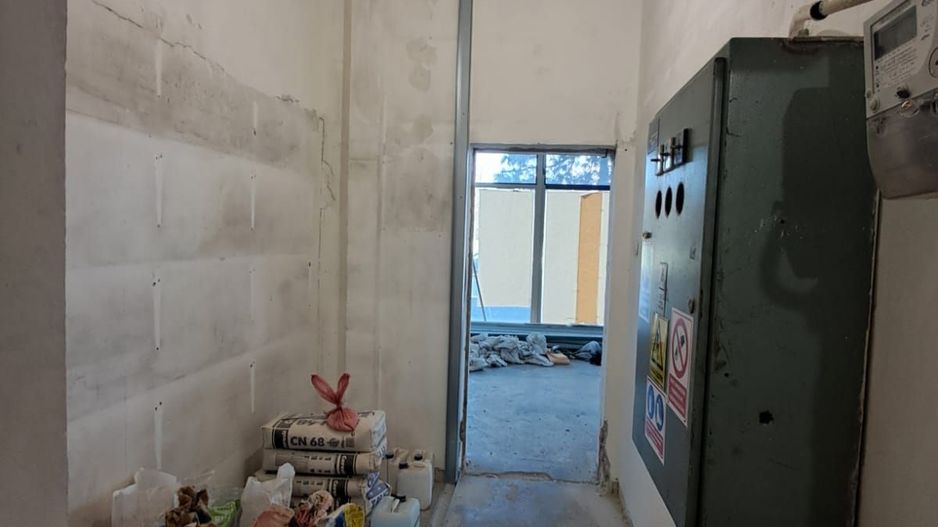 Spatiu comercial vitrina de 20 M - Metrou Eroii Revolutiei S143 - Poză 19