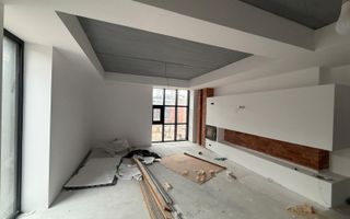 Locuință tip duplex cu design modern și curte proprie | 800m Colosseum mall - Poză 12