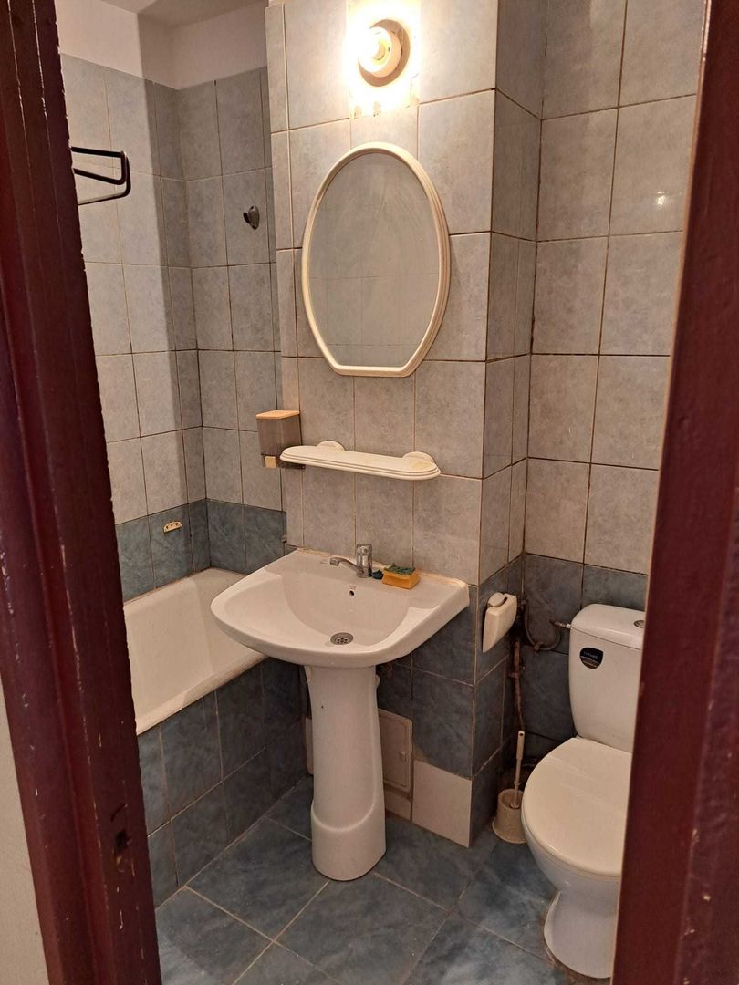 BRASADAS vinde Garsoniera lux, 37 mp, Zona Ostrovului - Poză 8