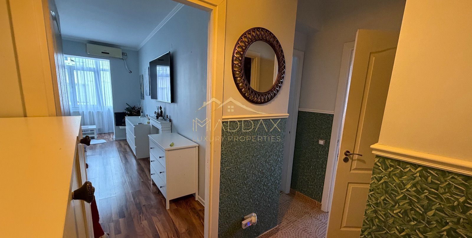 Apartament 2 Camere Premium | Ultracentral - Vedere Dâmbovița | Centrală Proprie - Poză 7