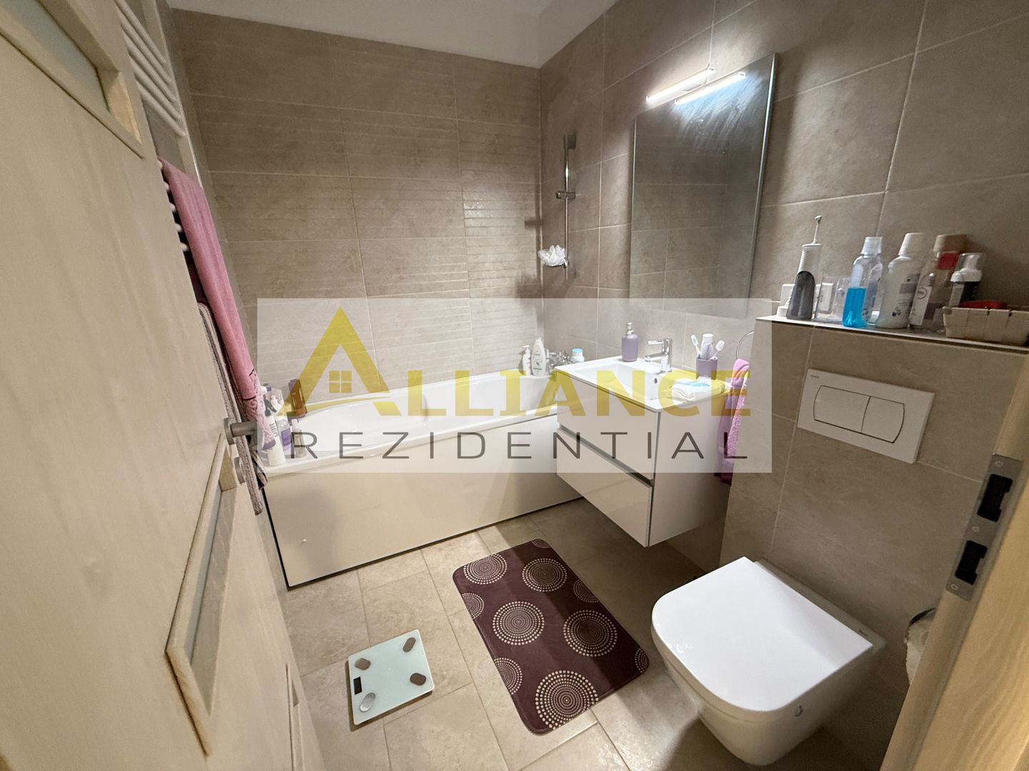 APARTAMENT 3 CAMERE | 2 BAI | PARCARE INCLUSA | CHEILE TURZII - Poză 7