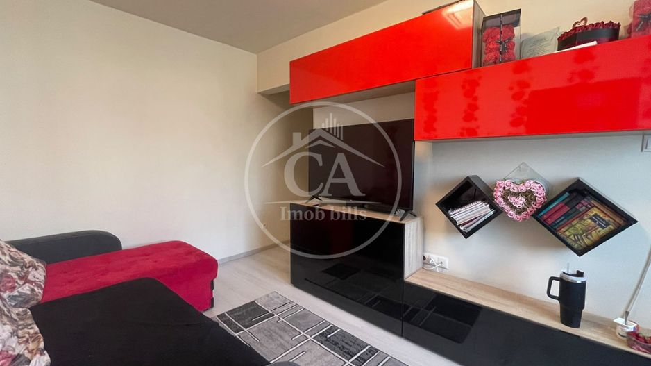 Apartament de vânzare cu 2 camere în zona Velența, Oradea - Poză 3