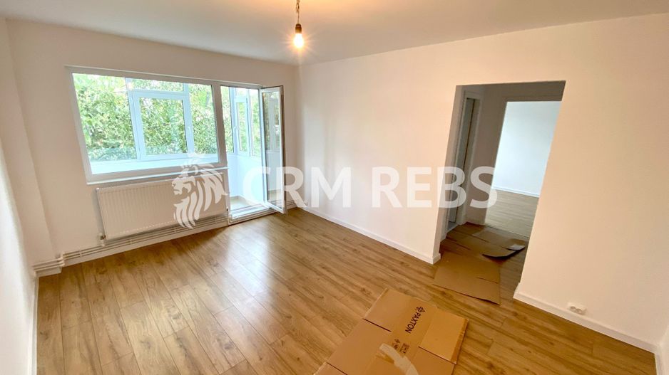 2 Camere Podu Ros - Poză 8