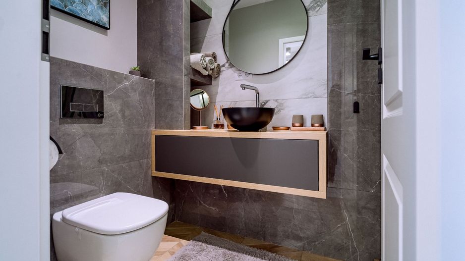 Penthouse 4 camere, ultracentral, Oradea. 800 000 E + TVA. Comision 0 - Poză 16