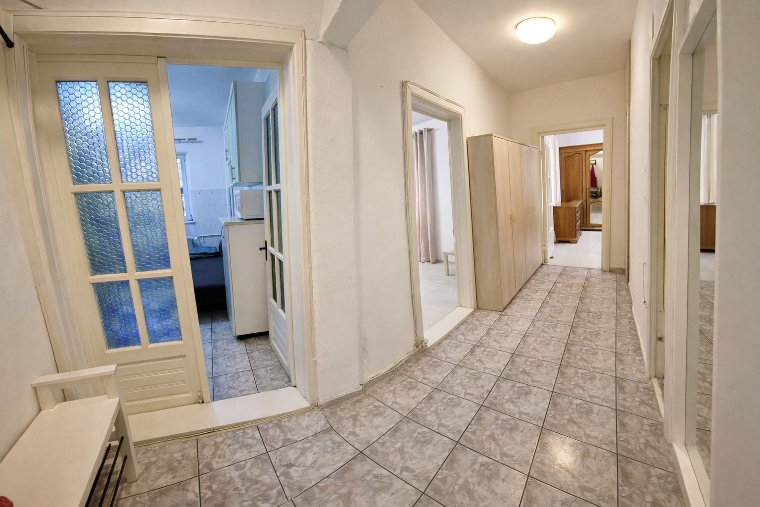 Apartament 2 camere | Metrou Tudor Vladimirescu | Bloc 1982 - Poză 1