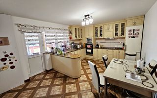 Casa S+P+M, 5 camere, mobilata, utilata, 500 mp teren, Cetate - Poză 9