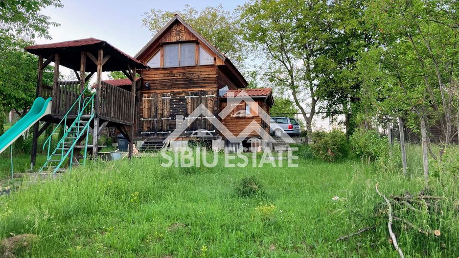 Cabană cu teren și pomi fructiferi Tropinii Noi ,Sibiu - Poză 1