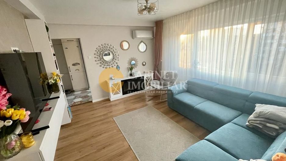 Apartament cu 3 camere - Etaj Intermediar - Bloc Fara Risc - Podu Ros - Poză 1
