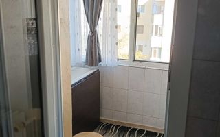 Apartament 3 camere, decomandat, etaj 4/5, complet mobilat și utilat, Iași, Luca Arbore Nr 32 - Poză 4