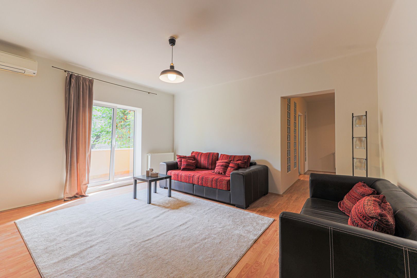 Apartament spațios, luminos și elegant, 2 camere,  B-dul Vasile Milea - Poză 1