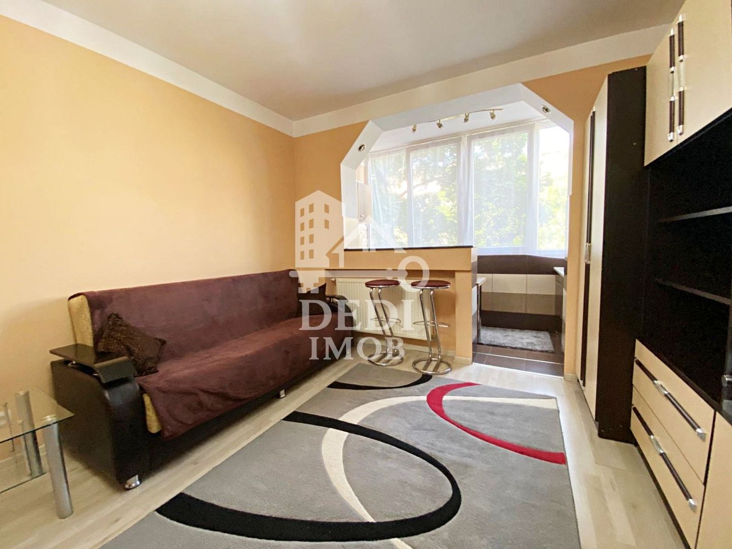 Apartament 3 camere de inchiriat in zona Rogerius, Oradea - Poză 2