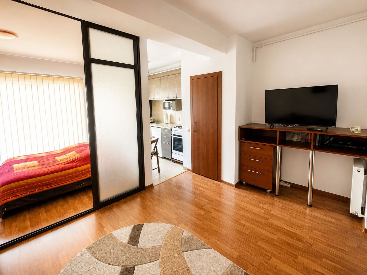 Etaj 1 | Apartament 40 mp cu bucătărie separată | Str. Stejarul - Poză 2