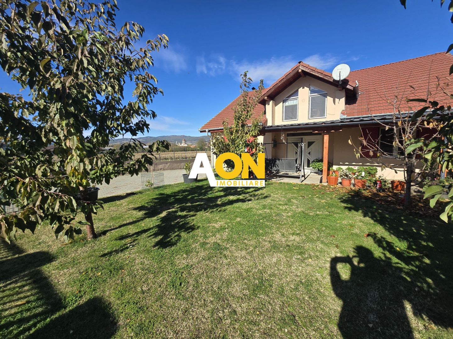 Casa 5 Camere, 2 Bai, 600mp Teren, Zona Oarda - Poză 1