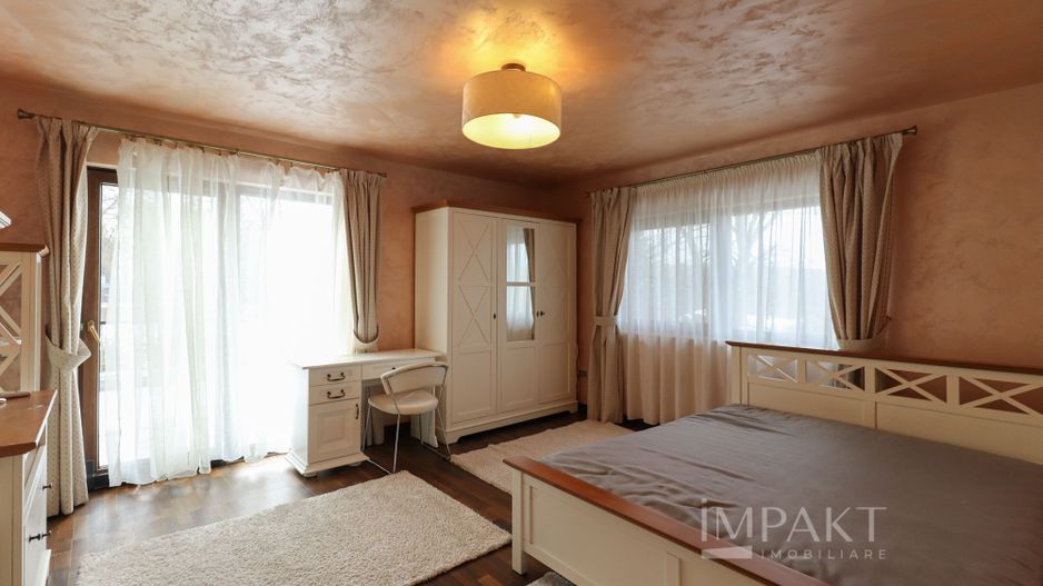 Casa deosebita cu teren de 900mp in cartierul Faget - Poză 15