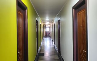Spatii de birouri cu 1 - 2 incaperi situat pe Calea Borsului, Oradea - Poză 18
