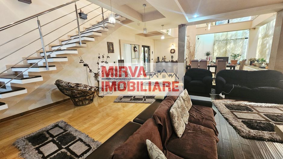 🏡 Casă deosebită – 2 unități locative, 6 dormitoare, zona Albert - Poză 15