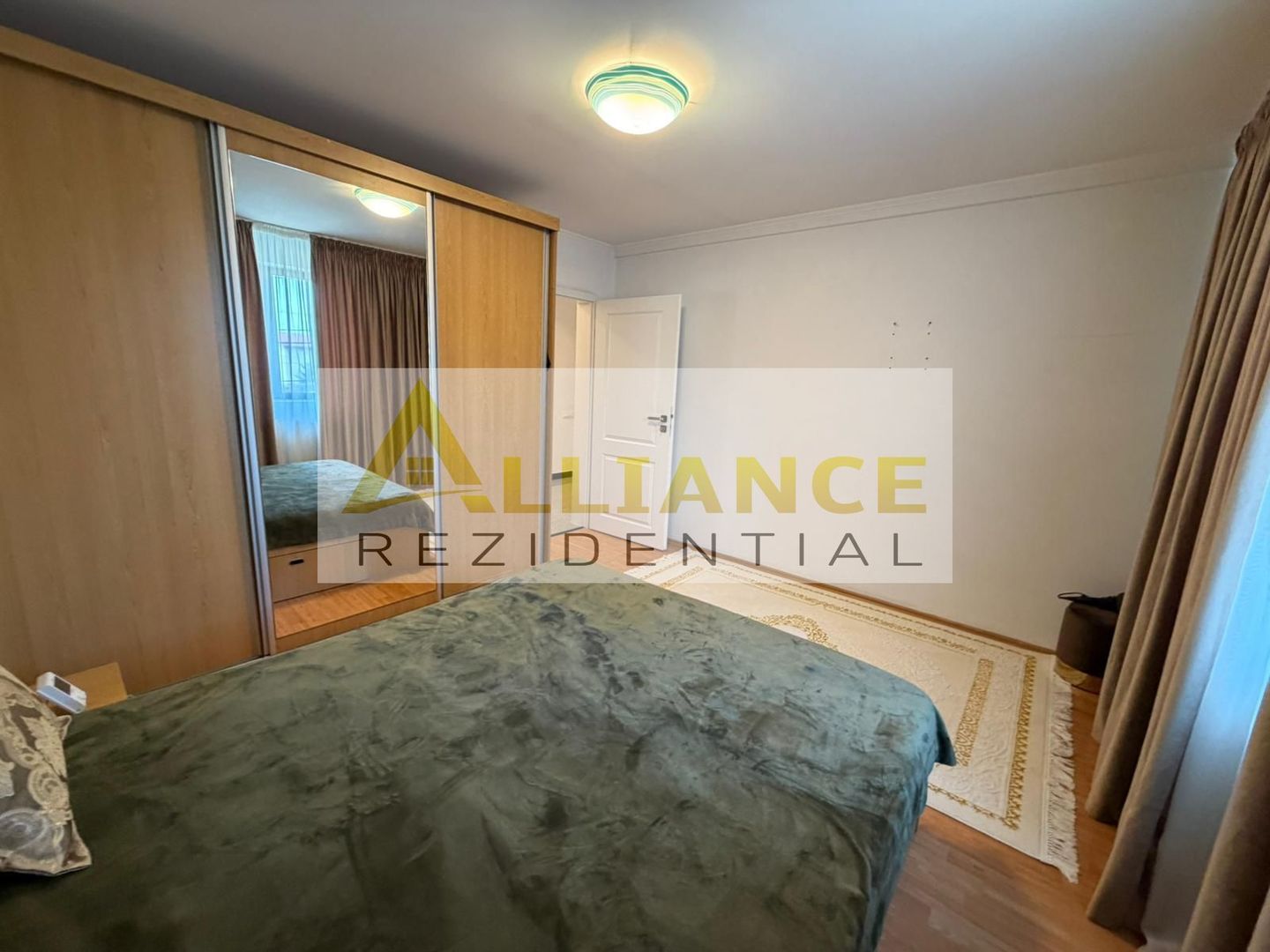 Oportunitate! Casa P+E+M confort si spatiu generos - Poză 26