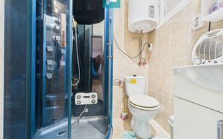 Două case, curte mare, lângă Castelul Huniazilor - Poză 10