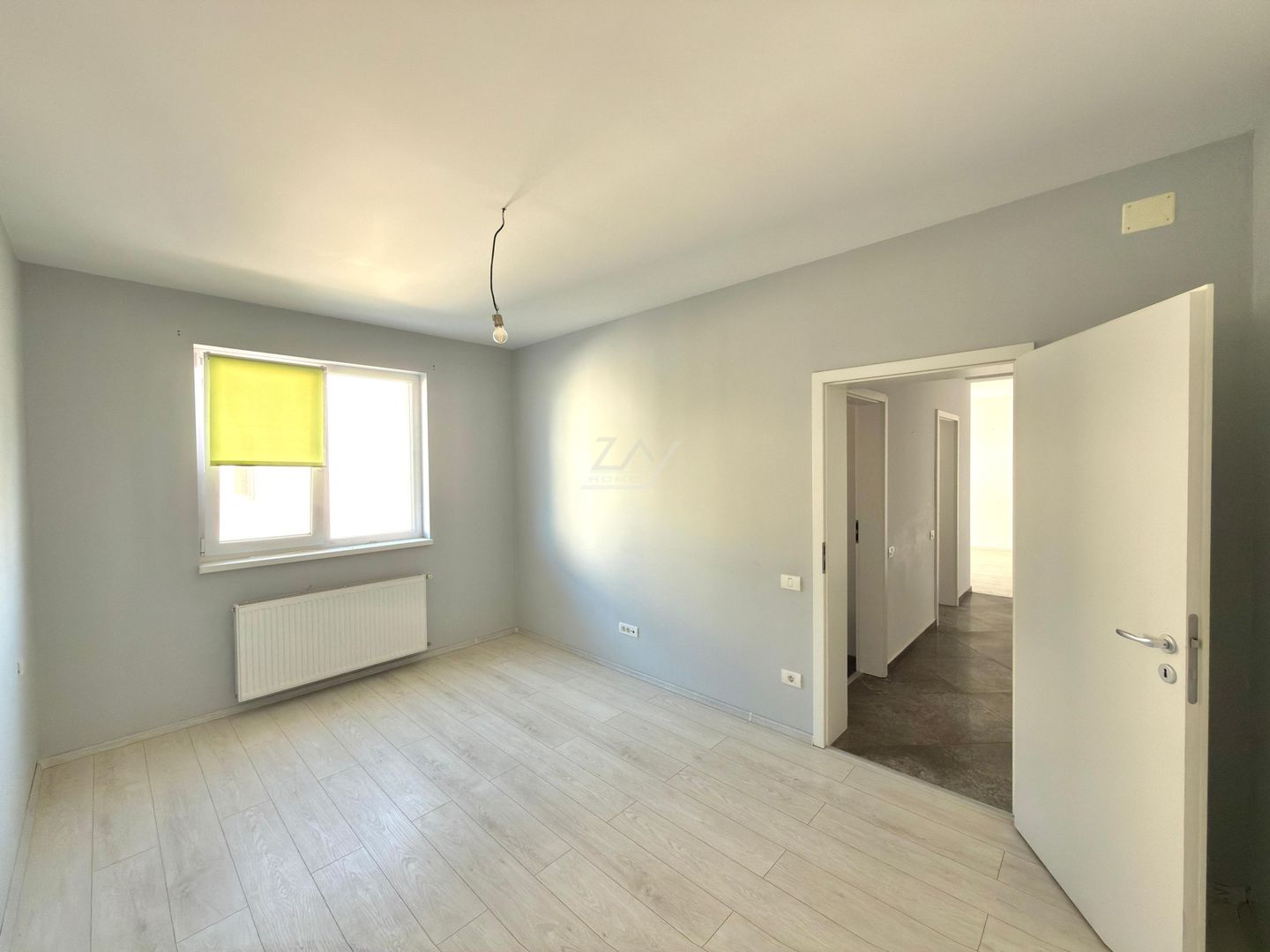 Locatie excelenta! Etaj 1. Decomandat. Loc de parcare. - Poză 6