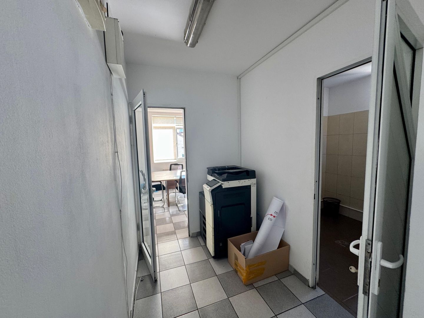 OPORTUNITATE - vila-curte individuala-garaj la Domenii-Popisteanu - Poză 13