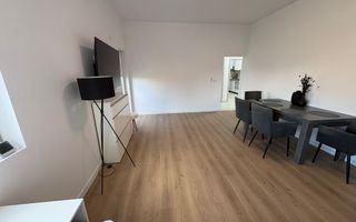 Apartament decomandat cu 2 camere la etajul 1 in Giroc - Poză 2