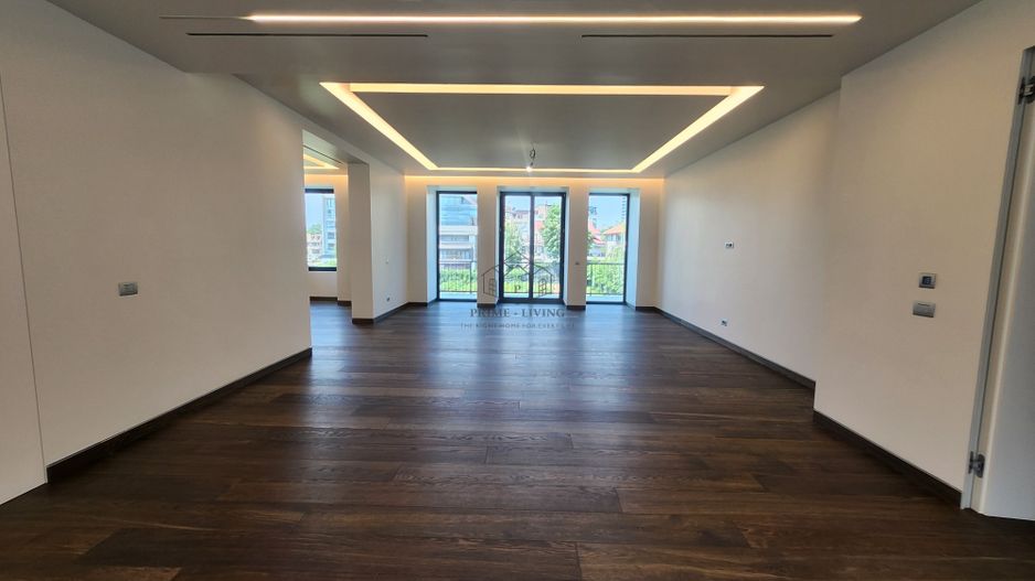 APARTAMENT DE LUX CU 5 CAMERE APROAPE DE BULEVARD KISELELFF - Poză 2