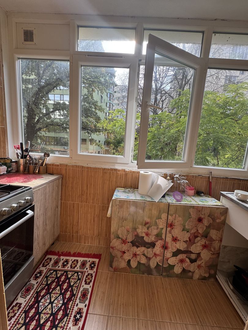 De vanzare Apartament 2 camere Mega Mall Pantelimon - Poză 7