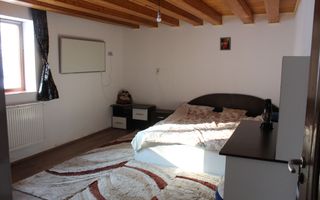 Proprietate rară | 4458 mp teren intravilan | Casă solidă, natură, liniște totală. | Bratca, Bihor. - Poză 13