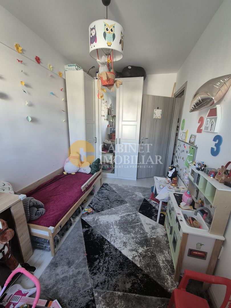 BLOC NOU INTABULAT - 3 CAMERE DECOMANDAT - ETAJ INTERMEDIAR - MOBILAT SI UTILAT - Poză 6