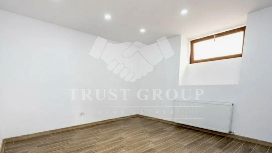 Apartament in vila- Unirii, str George Georgescu | Curte 70mp | Pivnita & Pod - Poză 12