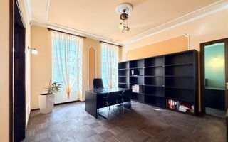 4 camere Ultracentral  - Piața Unirii, ideal birouri, parcare in curte - Poză 2