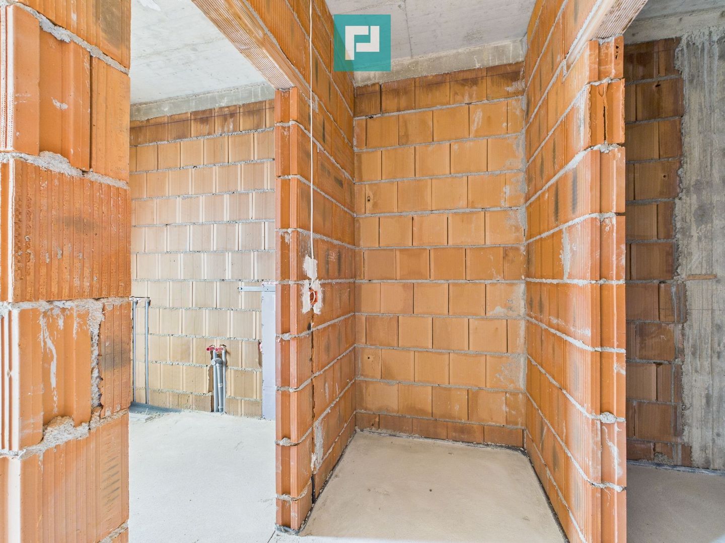 Duplex modern cu etaj si pod 164 mp in Urseni - Poză 13