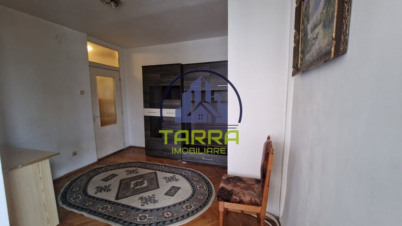 Apartament 3 camere de vazare in Alba Iulia zona Centru - Poză 9