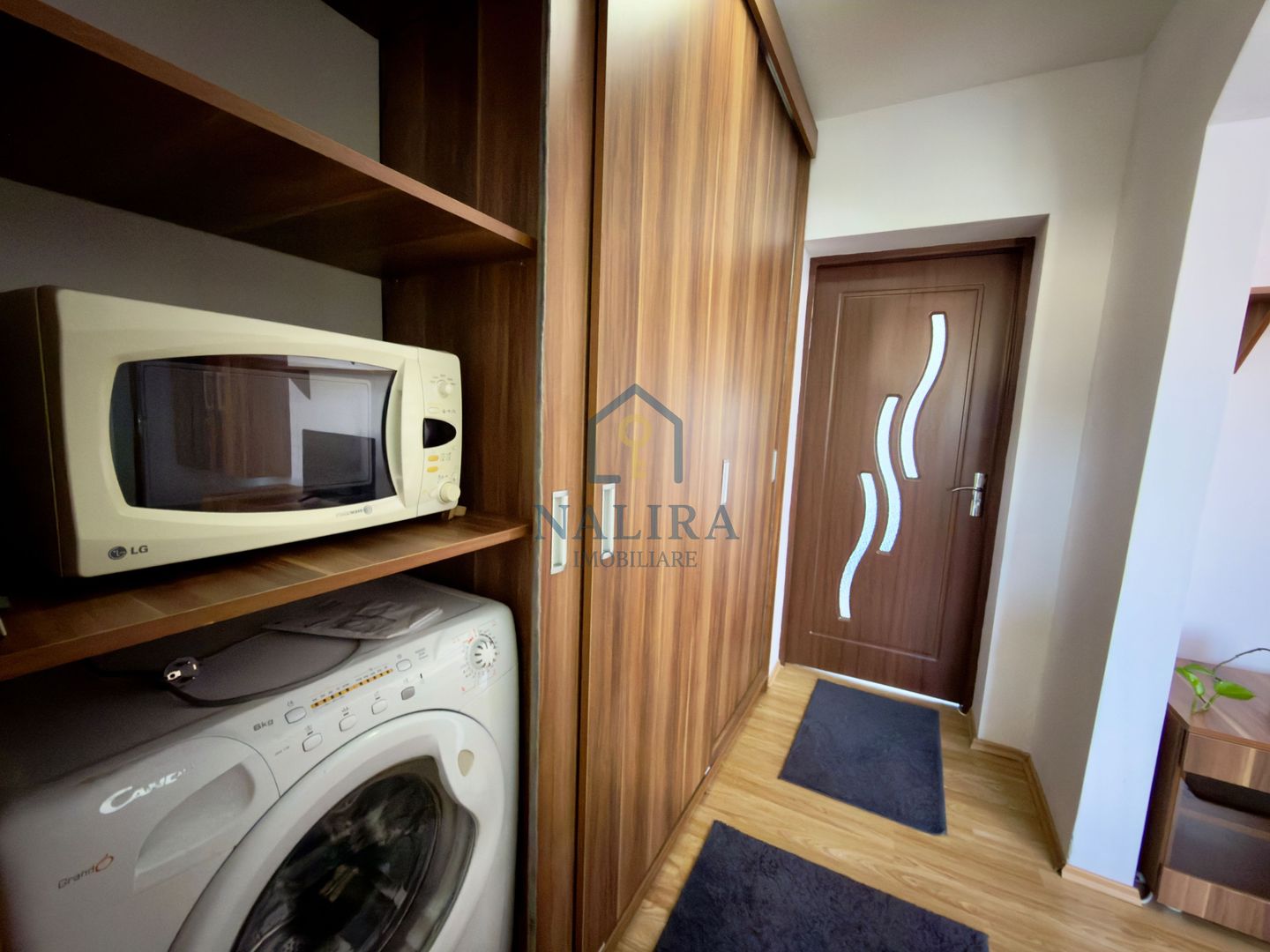 Apartament ultracentral cu 2 camere de închiriat – zona Pressco - Poză 5