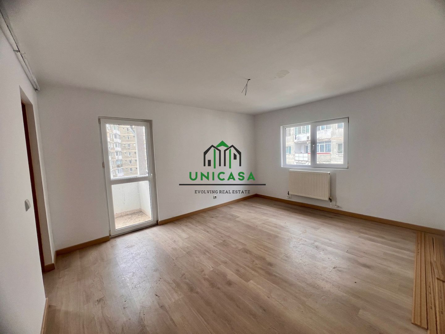 Apartament 2 camere la mansardă/Ostroveni/40.000 € - Poză 1