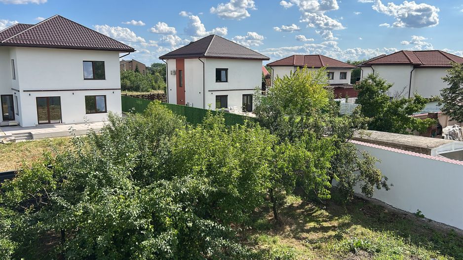 Vanzare Casă / Vilă 5 camere Saftica Primarie - Poză 4