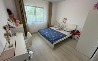 Casa-3 Dormitoare-2 Bai-Teren 400mp-Aeroport-Mobilata-Utilata-Moderna - Poză 1