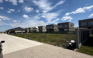 Teren plomba in complex de vile Tunari - Poză 1