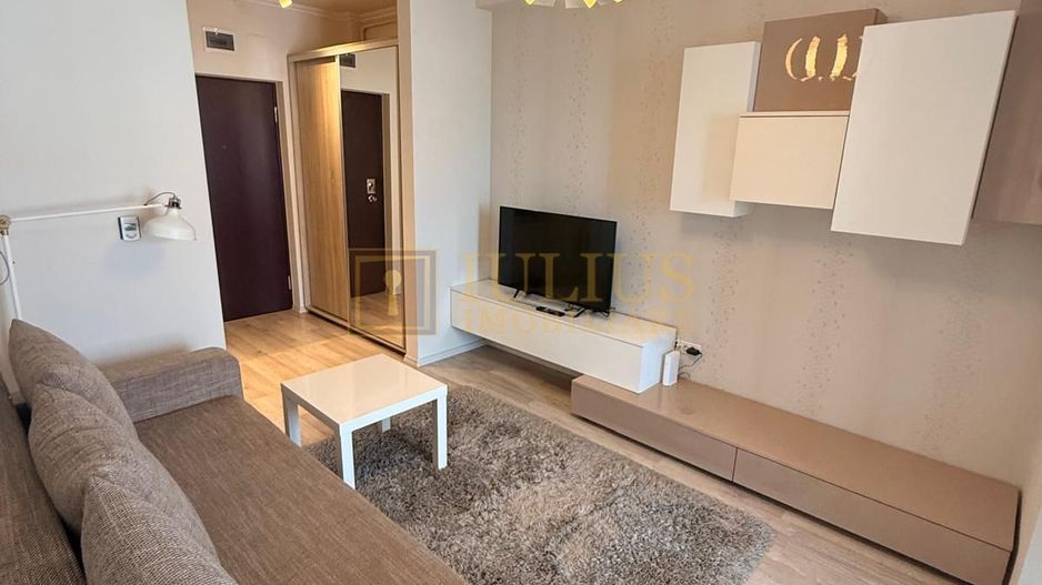 2 camere| loc de parcare cu bariera| apartament frumos| balcon deschis| - Poză 2
