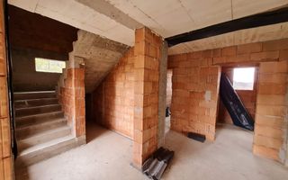 Casa 4 Camere la Rosu, 386 mp, Alba-Micesti - Poză 4