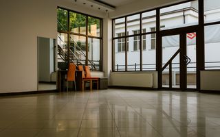 Spațiu comercial | birouri | 400€  | 43 mp utili | Burdujeni - Poză 2