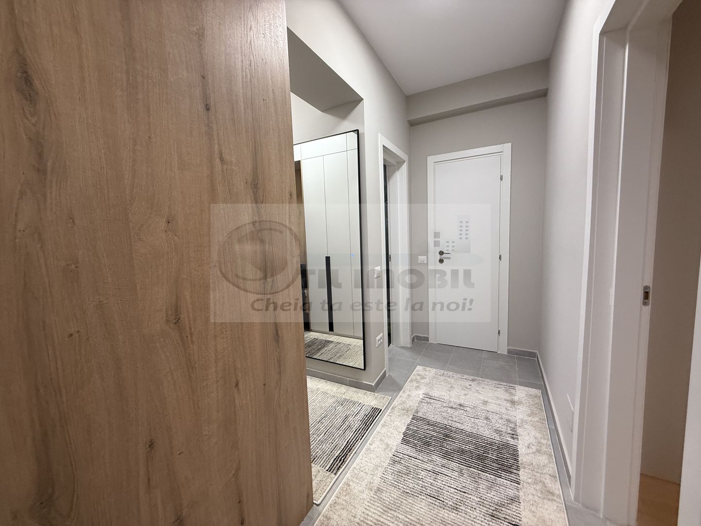 2 CAM , CENTRU PODU ROS PALAS , UNIREA TOWERS, LUX, PRIMA INCHIRIERE - Poză 36