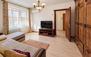 Apartament 2 camere, 53 mp utili, mobilat, utilat, etaj 3, Centru - Poză 1