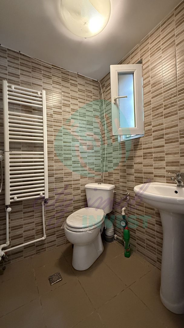 Cladire individuala, acces stradal- Straulesti - Poză 10