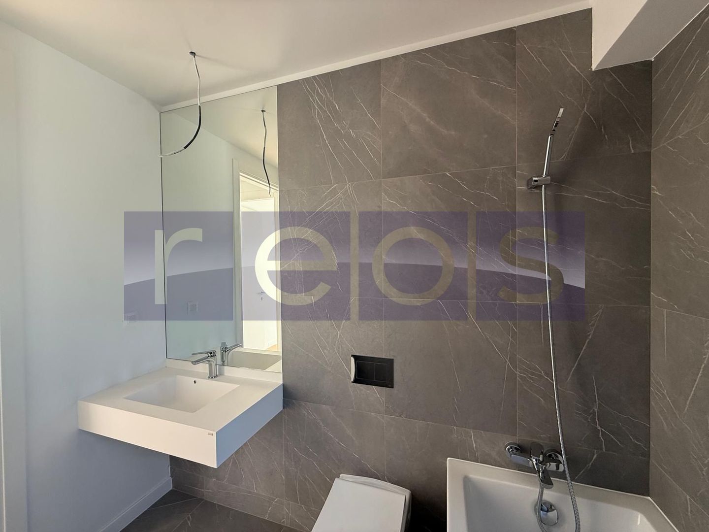 OPORTUNITATE | VANZARE 2 CAMERE | ONE VERDI | 67MP | TERASA | PARCARE - Poză 13